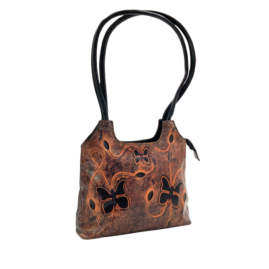 Ultra Light Slim Classic Leather Shanti Bag 3