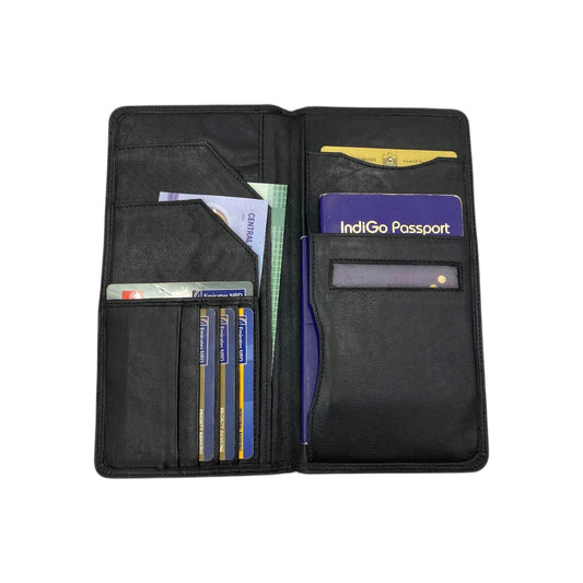Marvel Premium Leather Family Passport Wallet # OLD.PP HOLDER
